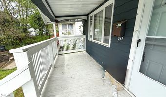 987 Boone St, Akron, OH 44306