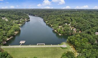 40 Duvall Ln, Bella Vista, AR 72715