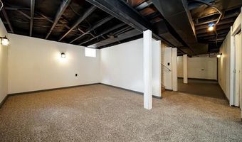 8076 Winona Ave, Allen Park, MI 48101