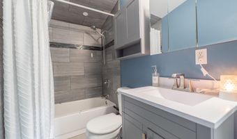 12736 Whitcomb St, Crown Point, IN 46307