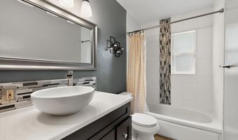 2020 Hendola Dr NE, Albuquerque, NM 87110