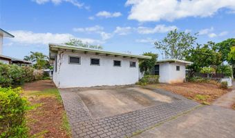 743 Akumu St, Kailua, HI 96734