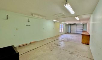 101 7th Ave NW, Bowman, ND 58623
