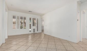 162 W RAVEN Dr, Chandler, AZ 85286