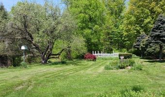 61 Orchard Rd, Chesterfield, NH 03446