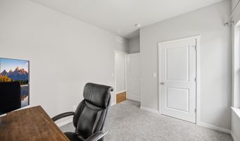 4215 NW Cedarwood Dr, Ankeny, IA 50023