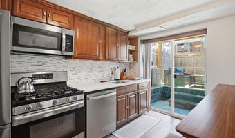 1722 Commonwealth Ave 1, Boston, MA 02135