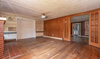 19 BURLEY St, Berlin, MD 21811