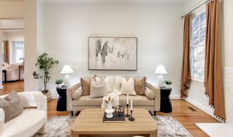 7806 FOX GATE Ct, Bethesda, MD 20817