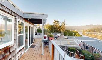 222 DEL NORTE Ln 8, Brookings, OR 97415