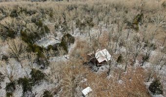 208 Cabin Rd, Ava, MO 65608