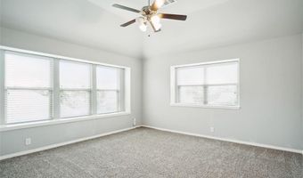 104 Gateway Dr, Alvarado, TX 76009