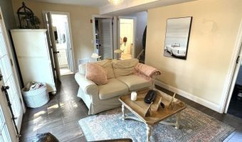 645 Ensign Ave, Beachwood, NJ 08722
