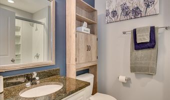 211 Luxborough Ct, Aiken, SC 29801