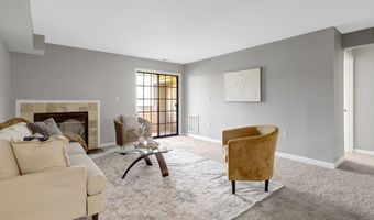 6902 MARY CAROLINE Cir E, Alexandria, VA 22310