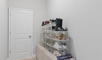 211 Saddle Rd, Alpharetta, GA 30009