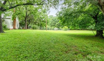 520 Eastwood Park Cir, Albemarle, NC 28001