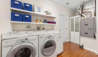 54 PORTLAND St, Barnegat, NJ 08005