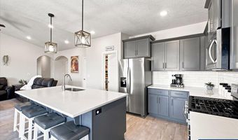 3051 NE Mosey Ave, Albany, OR 97321