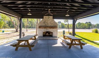 27 Great Bend Dr, Beaufort, SC 29906