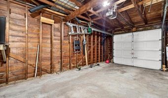 6333 Sheppard Dr, Affton, MO 63123