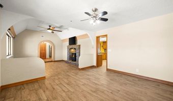 902 Searchlight Ranch Rd, Acton, CA 93510