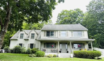 489 Hoyt St, Darien, CT 06820