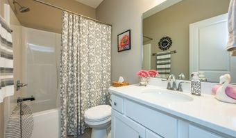 2204 SW Westwood St, Ankeny, IA 50023