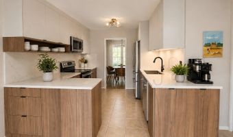3831 N VERNON St N, Arlington, VA 22207