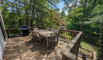47 Hollow Tree Ridge Rd, Darien, CT 06820