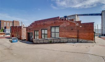 309 Wall St, Alton, IL 62002