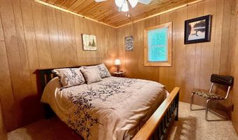 N15043 BOLANDER LANDING RD, Amberg, WI 54102
