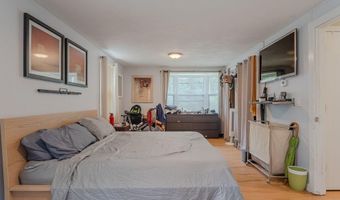 94 Whitehead Rd, Coventry, RI 02816