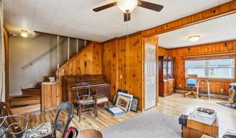 29 Griffing Ave, Danbury, CT 06810