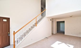 5631 STONECROFT Ln, Allentown, PA 18106