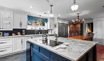 535 E 14th St, Bartlesville, OK 74003