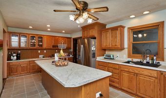 1612 Horse N Buggy Dr, Adel, IA 50003