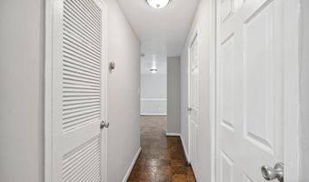 4600 DUKE St 603, Alexandria, VA 22304