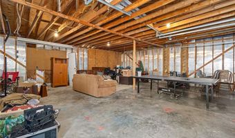 9 Oriole Dr, Agency, MO 64401