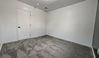 5526 N State Rd, Alma, MI 48801