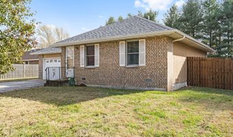 1006 Baretta Ct, Aurora, MO 65605