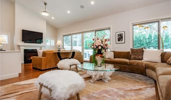 11 Hampton Rd 22, Coventry, RI 02816