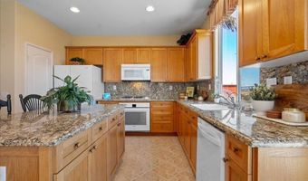 1608 Sapphire Dr, Carlsbad, CA 92011