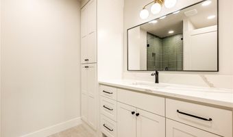 19 Lothian Ln, Bella Vista, AR 72715