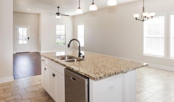 14731 Eva Cir, Athens, AL 35613