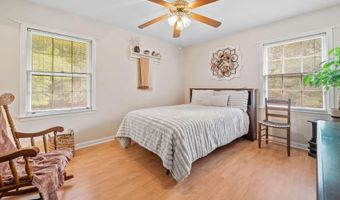 2095 Gherry Dr, Austell, GA 30106