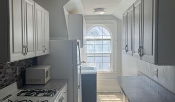 133 S Lake Ave 7, Albany, NY 12208