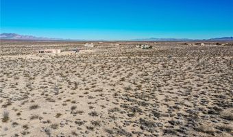 105 B W Sunset Rd, Yucca, AZ 86438