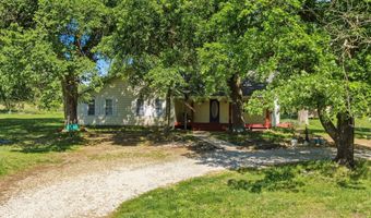 243 E 508th Rd, Aldrich, MO 65601