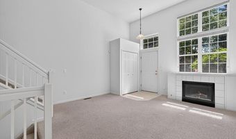 1901 Lindsay Ln 71, Ann Arbor, MI 48104